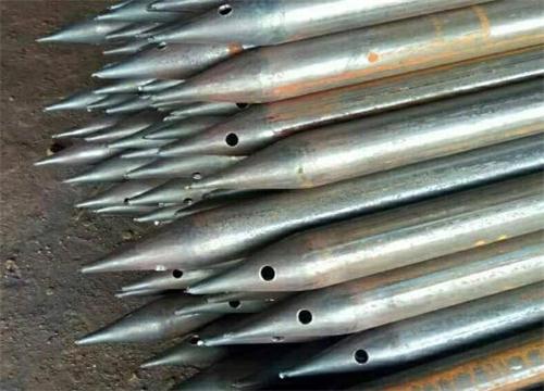 化州隧道钢花管现货